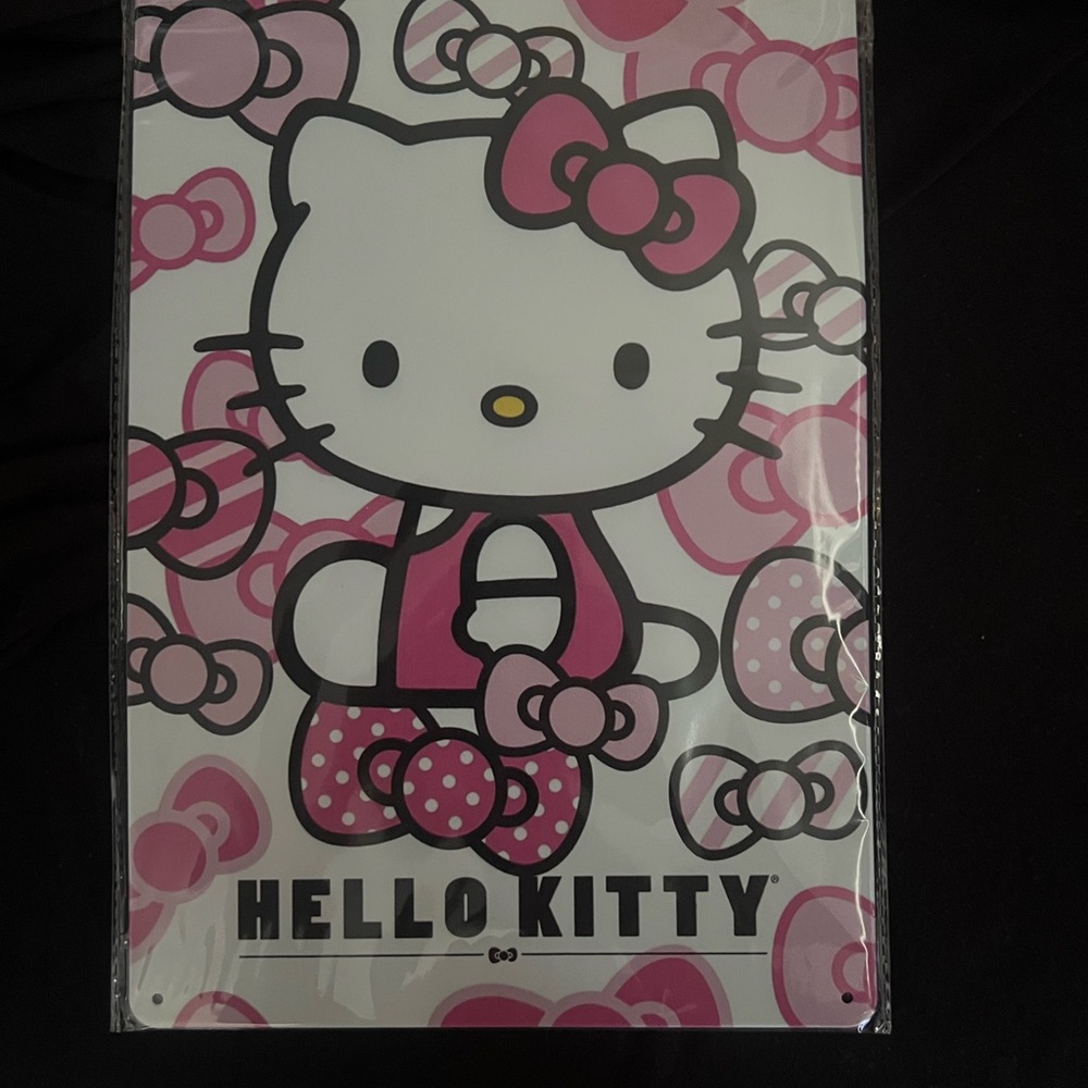 Hello kitty Tin decoration